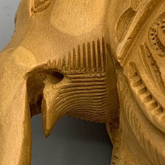 Beautiful Intricate Design Hand Carved Wood Elephant Figurine Wildlife Decor - Picture 8 of 10
